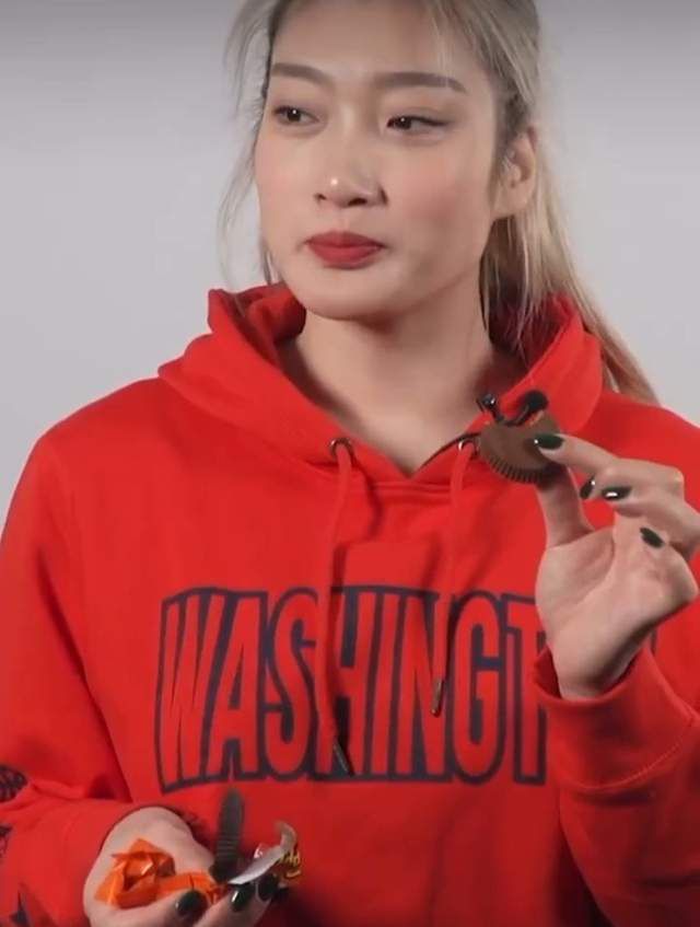 别墅里的她睡