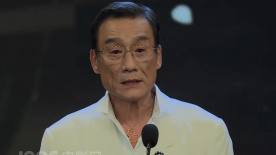操屁股视频